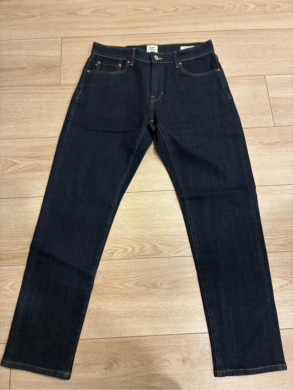 NEW Flint & Tinder Men’s Dark Wash Selvedge Slim Fit Jean Size 31x30